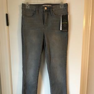 Athleta Skulptek Jeans